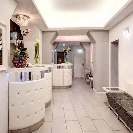 Relais Fontana Di Trevi מלון רומא