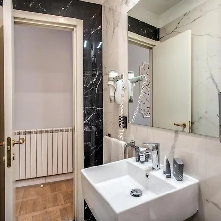 מלון Relais Fontana Di Trevi רומא