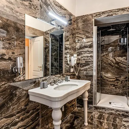 מלון Relais Fontana Di Trevi רומא