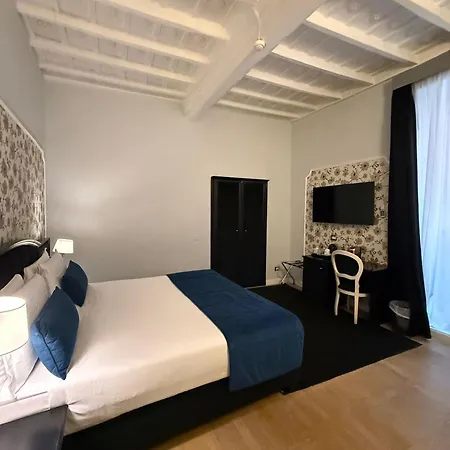 Relais Fontana Di Trevi מלון 3*