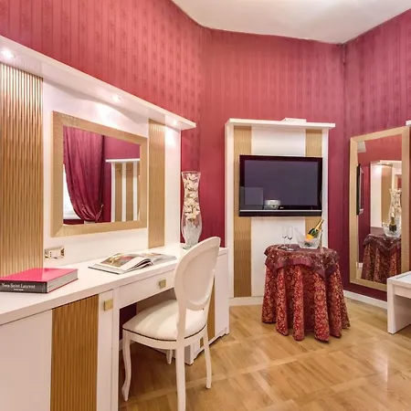 Relais Fontana Di Trevi רומא